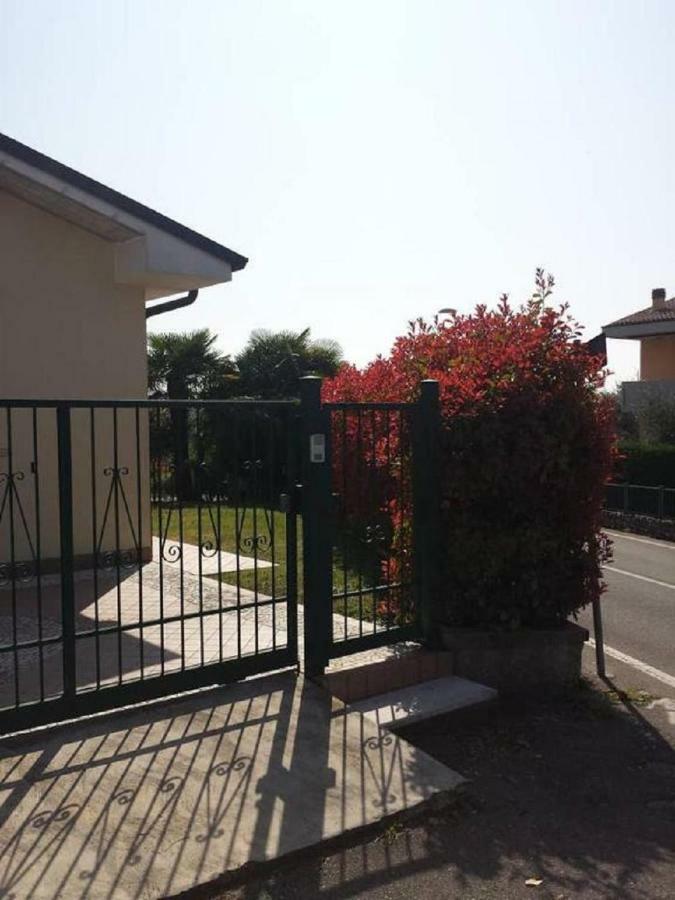 Appartamento Con Giardino A Cisano Di Бардолино Экстерьер фото